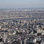 東京都の積極的検査の代償あるいは利点または影響